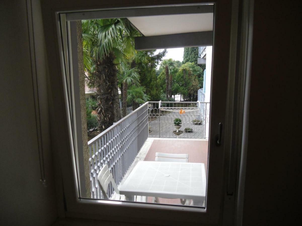 Garda Blu Apartment ริวาเดลการ์ดา ภายนอก รูปภาพ